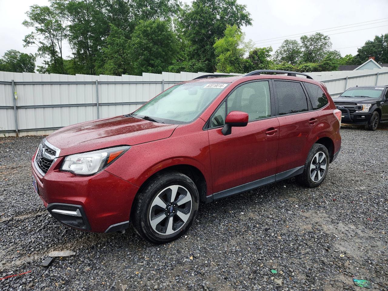 Salvage Subaru Forester Image