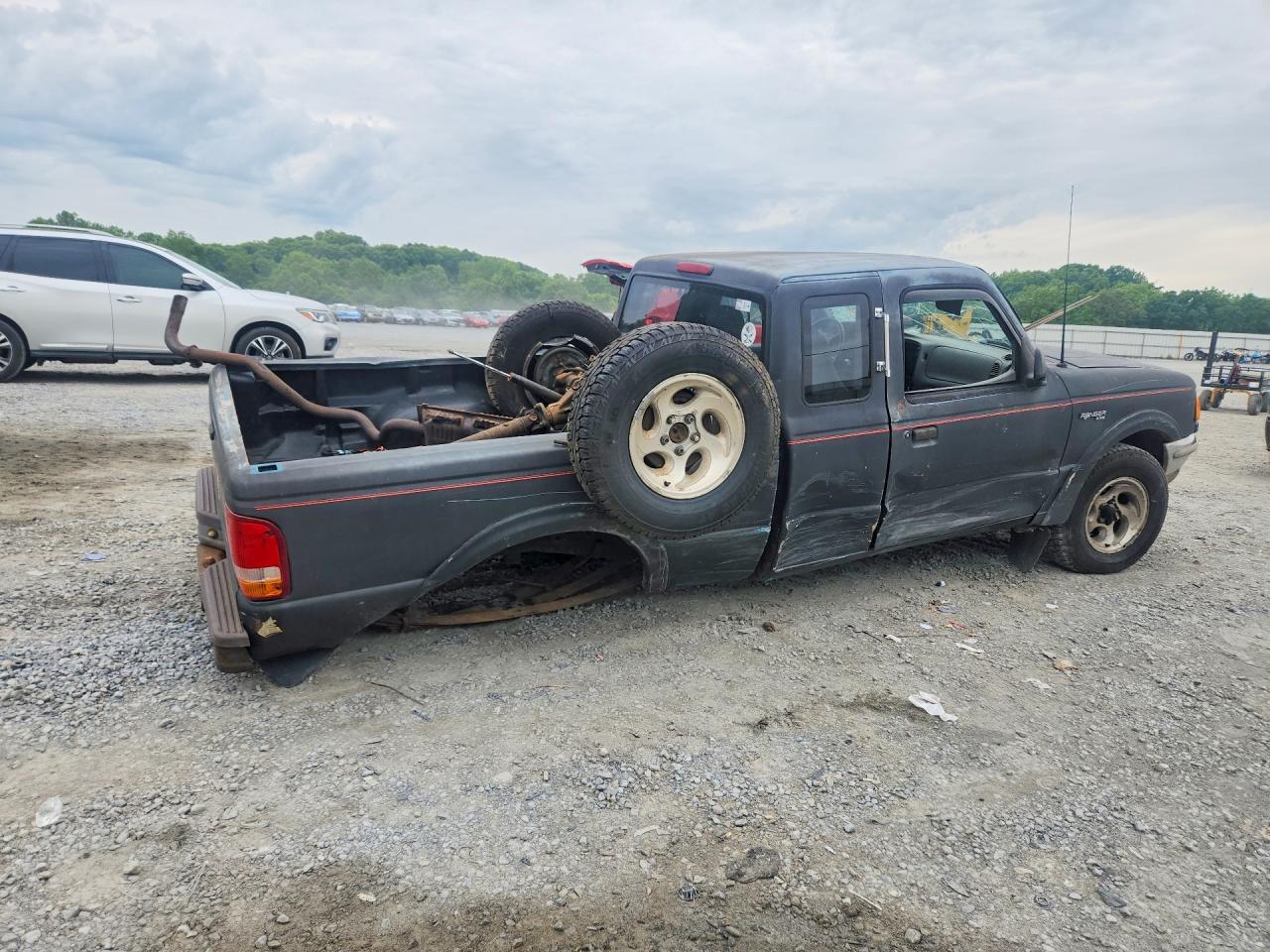 Ford Ranger Super Cab