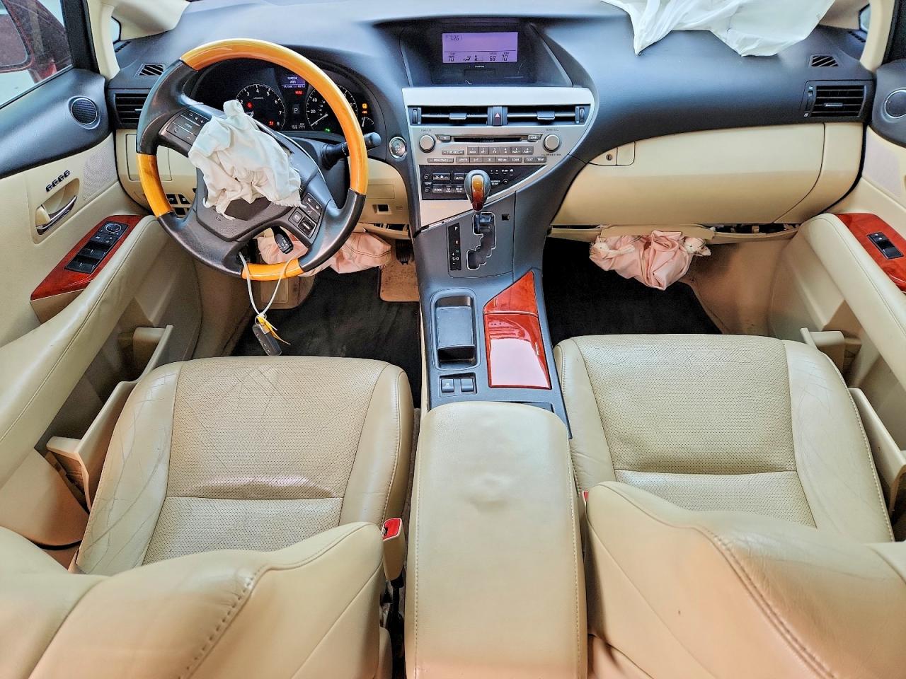 Lexus RX Base
