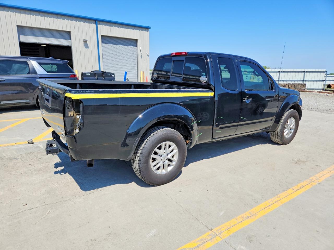 Nissan Frontier Sv V6