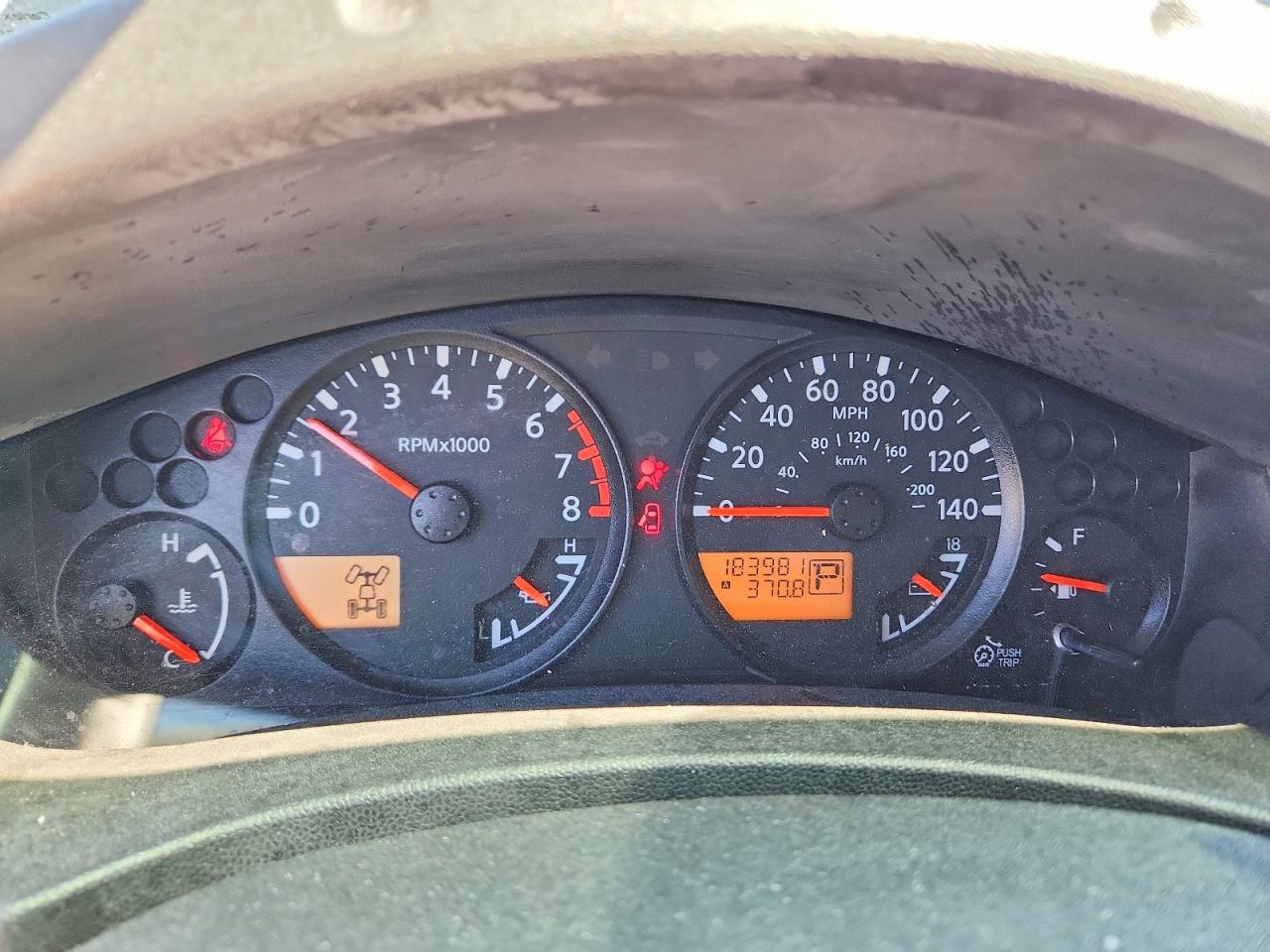 Nissan Frontier Sv V6