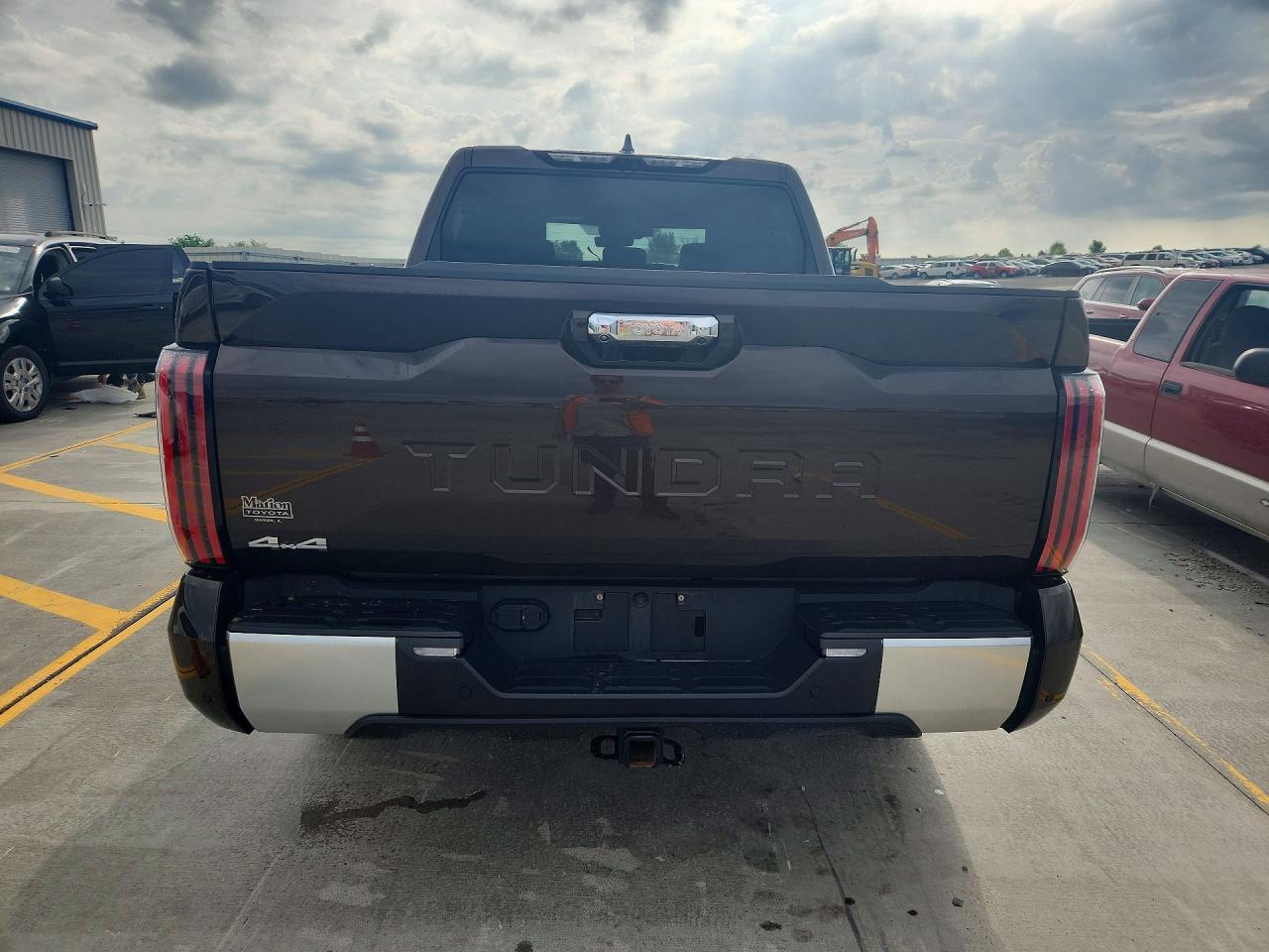Toyota Tundra Crewmax Limited