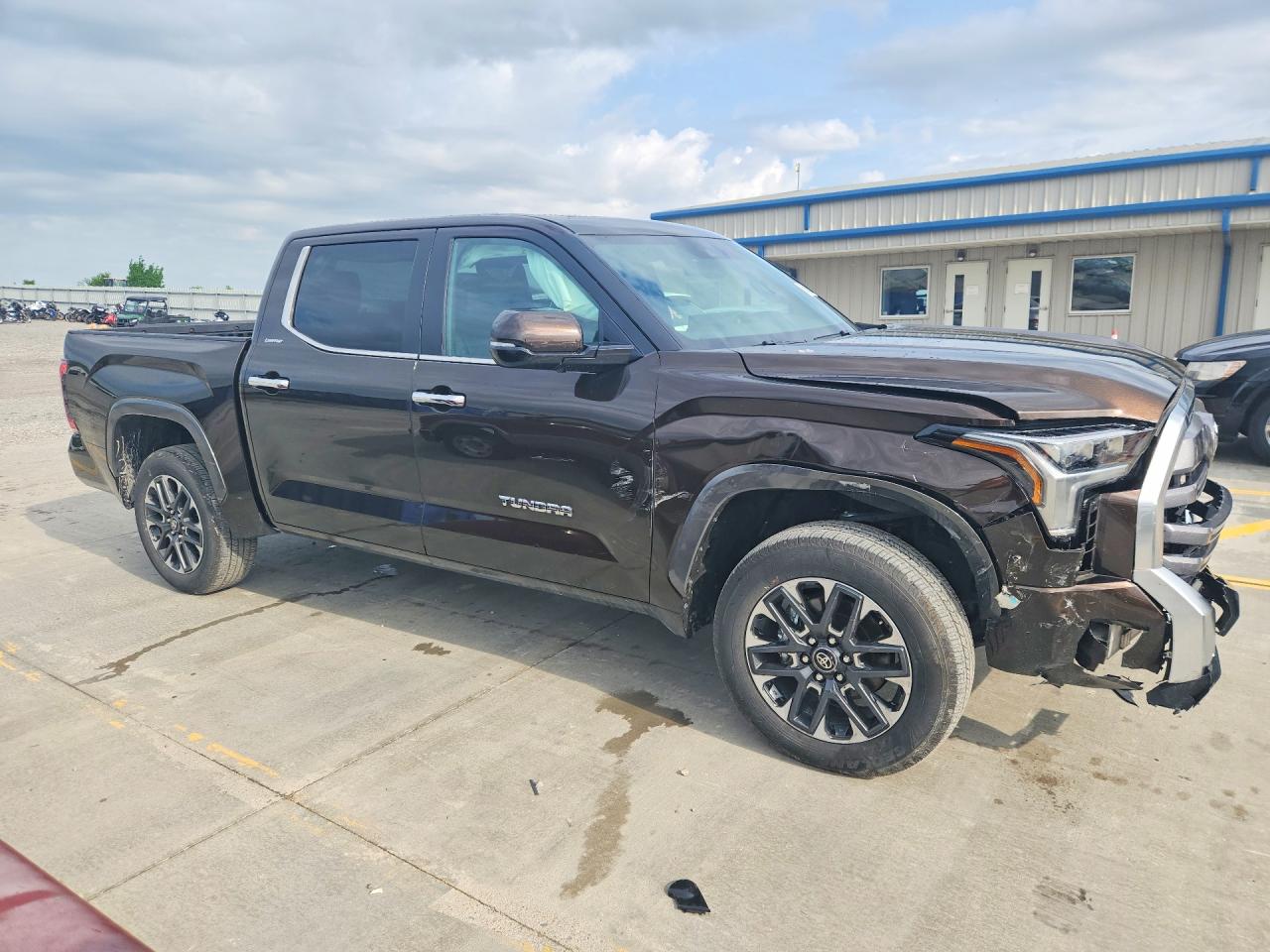 Toyota Tundra Crewmax Limited