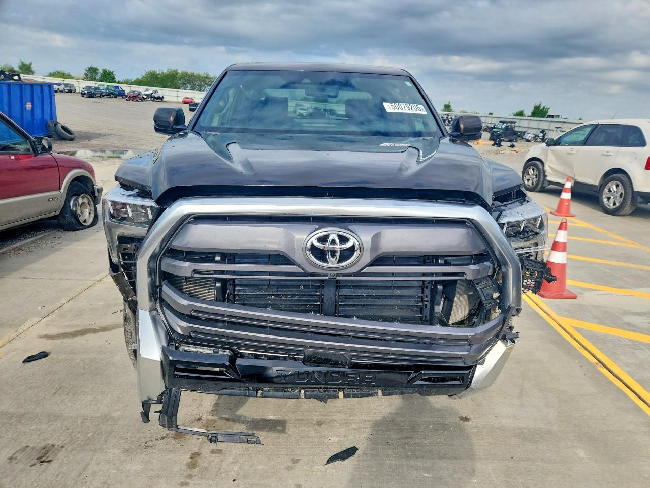 Toyota Tundra Crewmax Limited