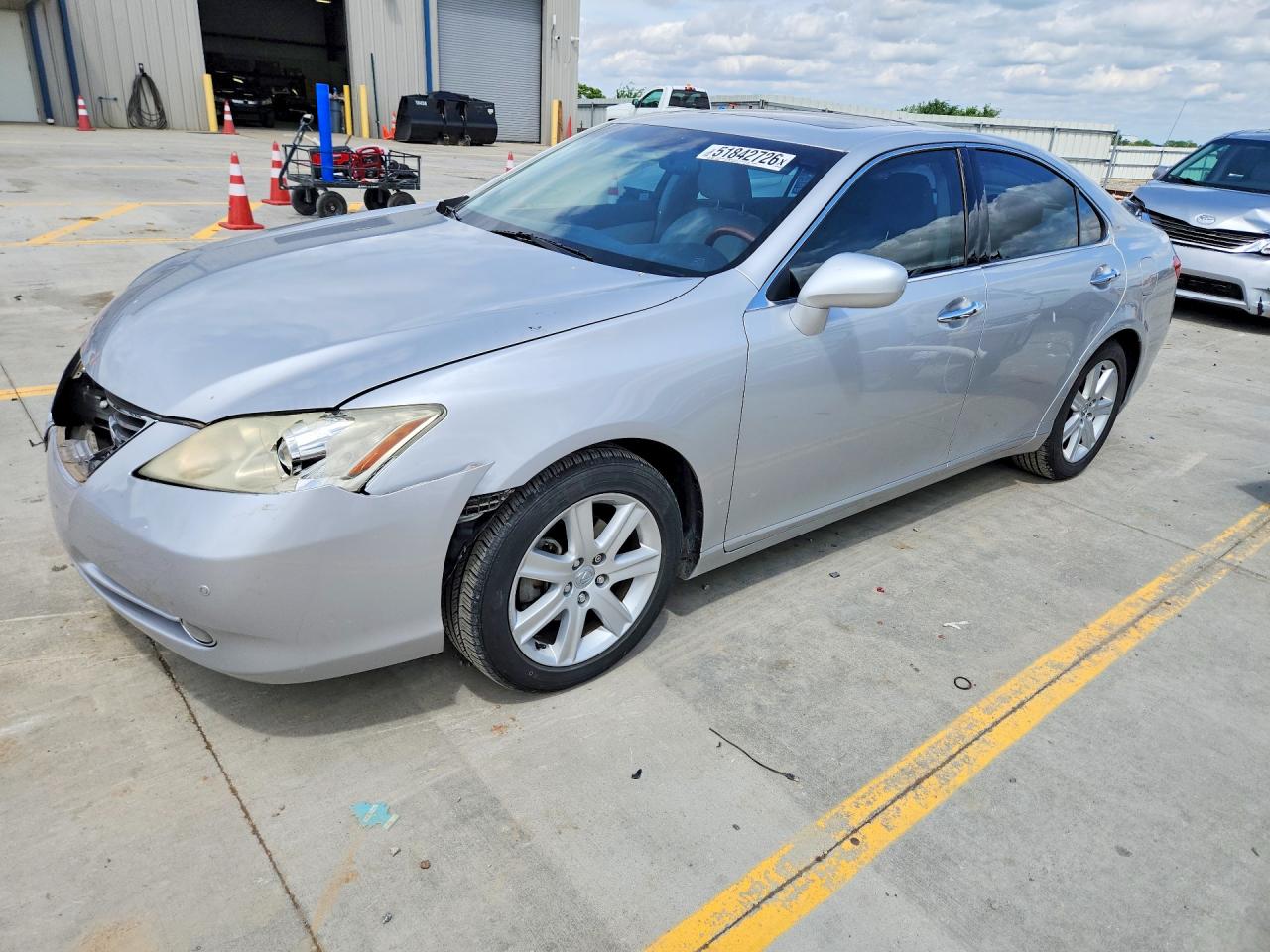 Salvage Lexus Es Image