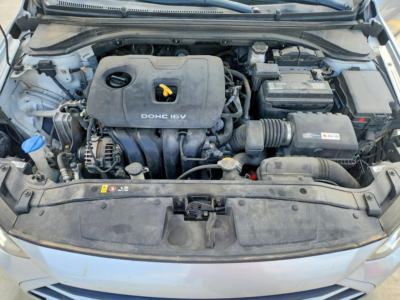 Hyundai ELANTRA Sel