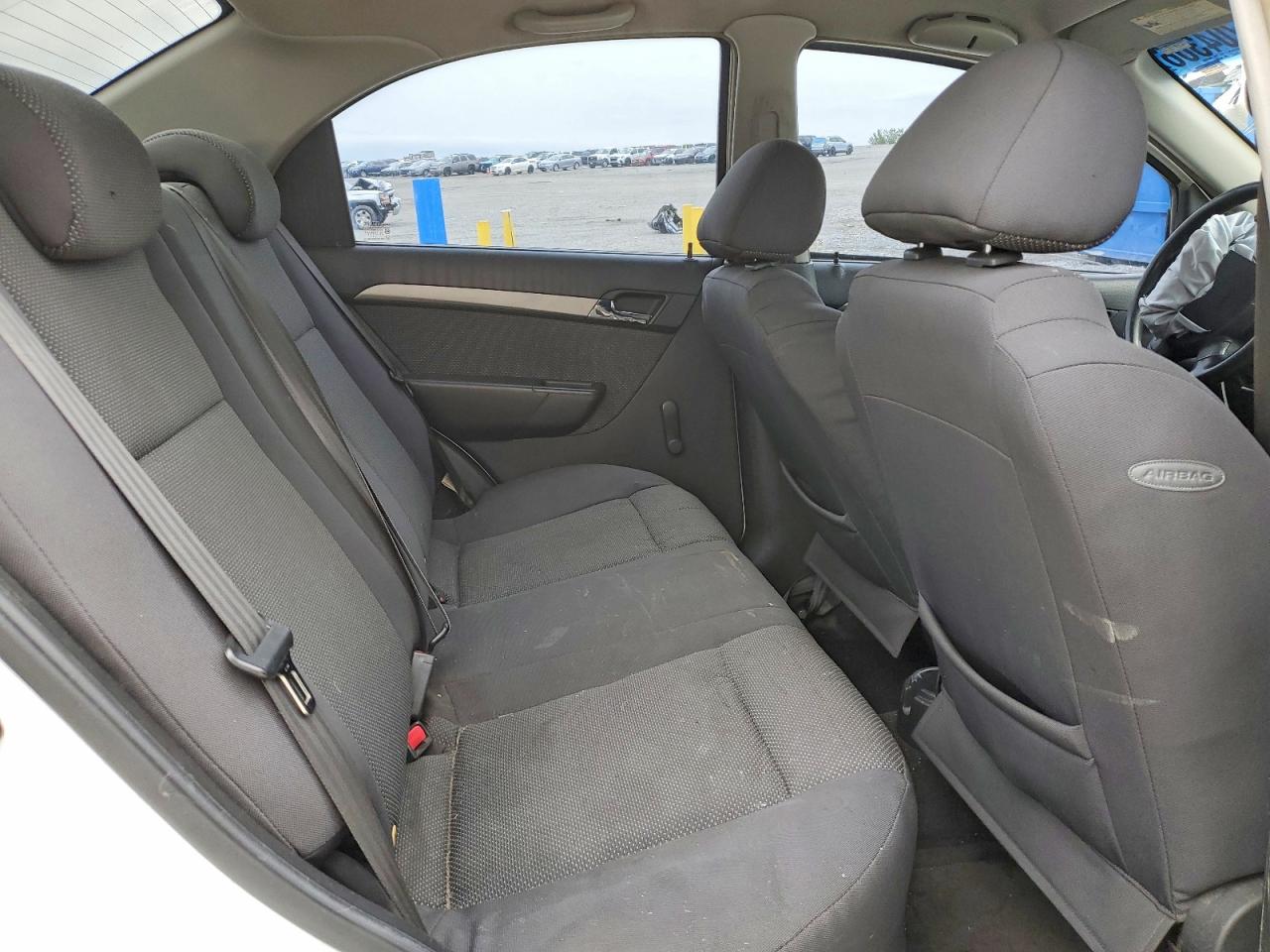 Chevrolet Aveo Base