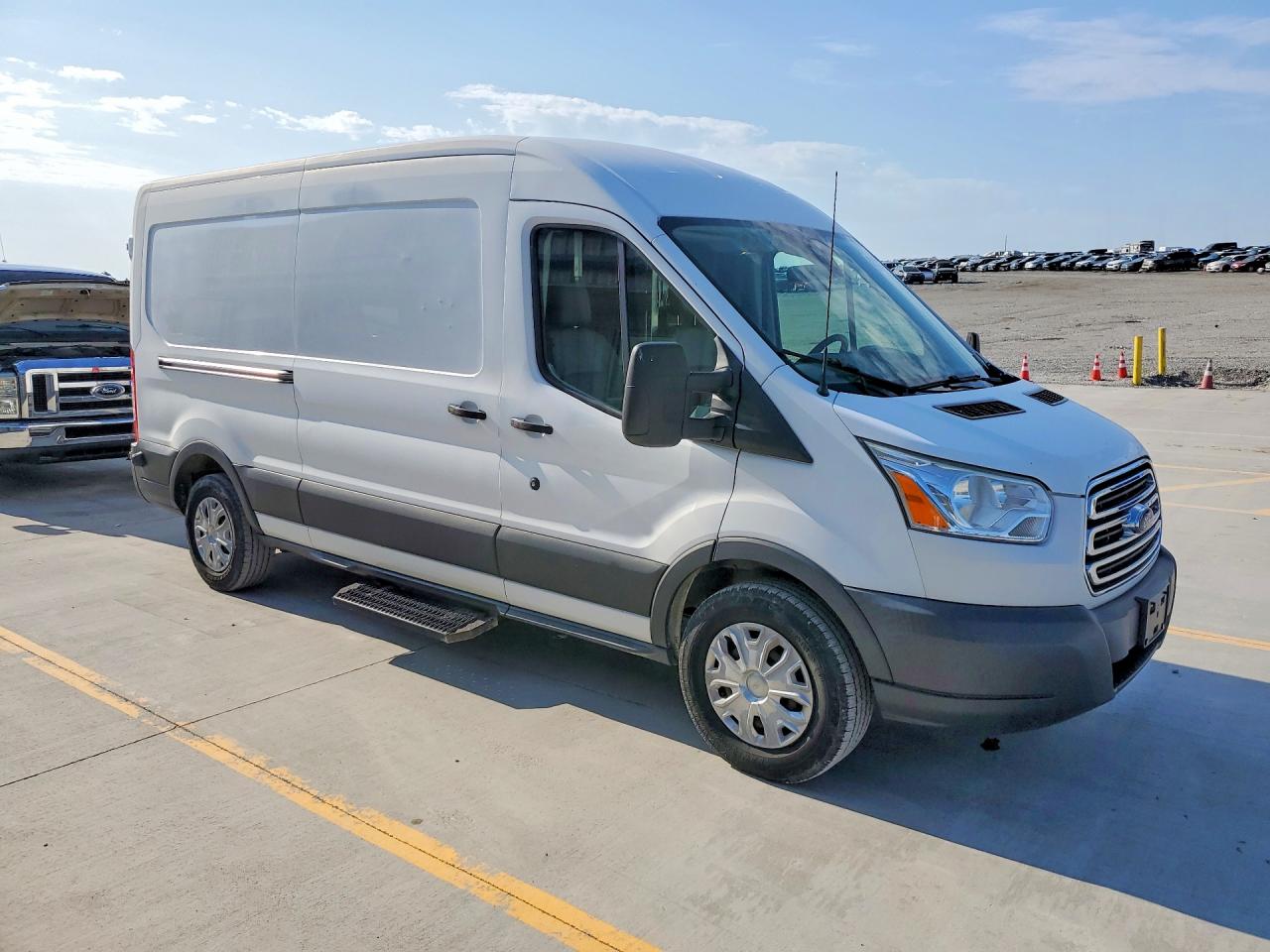 Ford Transit T-150