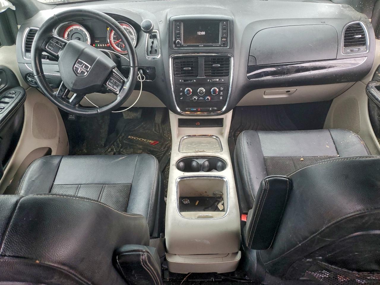 Dodge Caravan Sxt