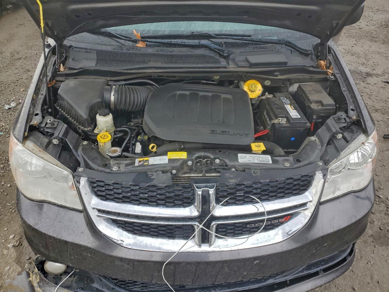 Dodge Caravan Sxt