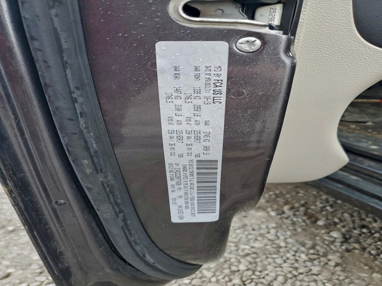 Dodge Caravan Sxt