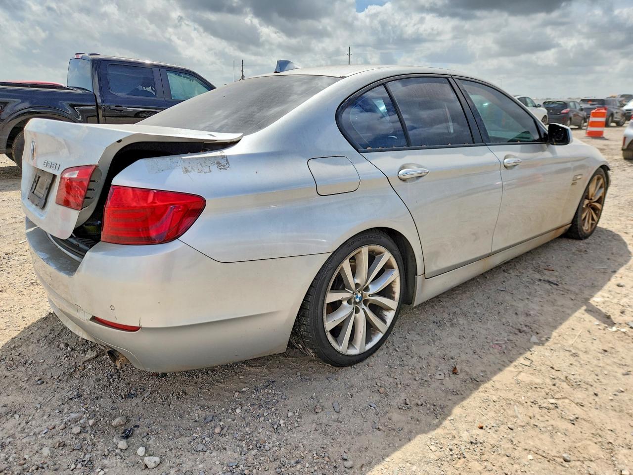 BMW 5 Series Xi