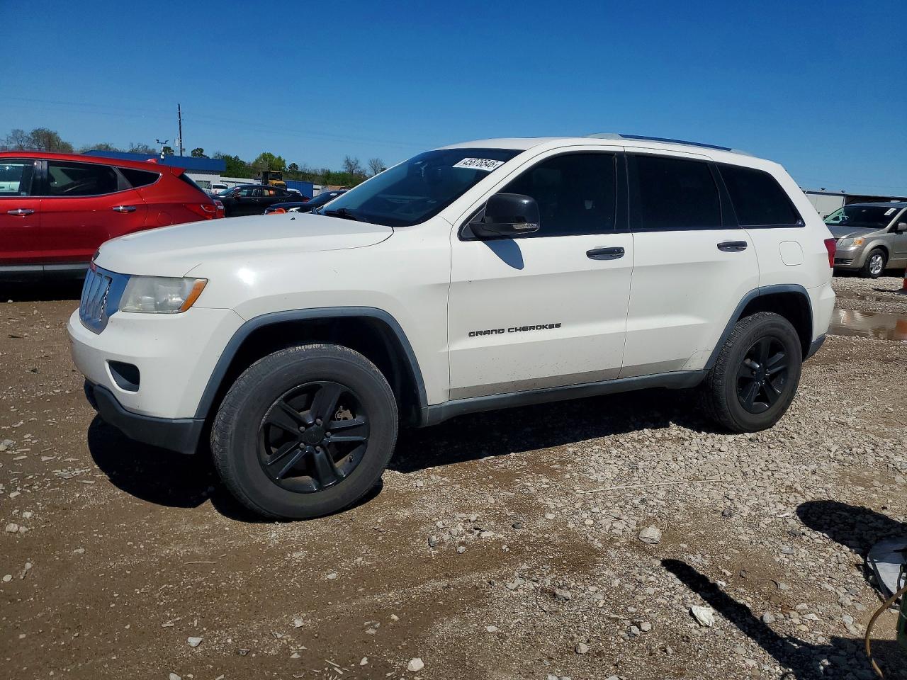 Salvage Jeep Grand Cherokee Image