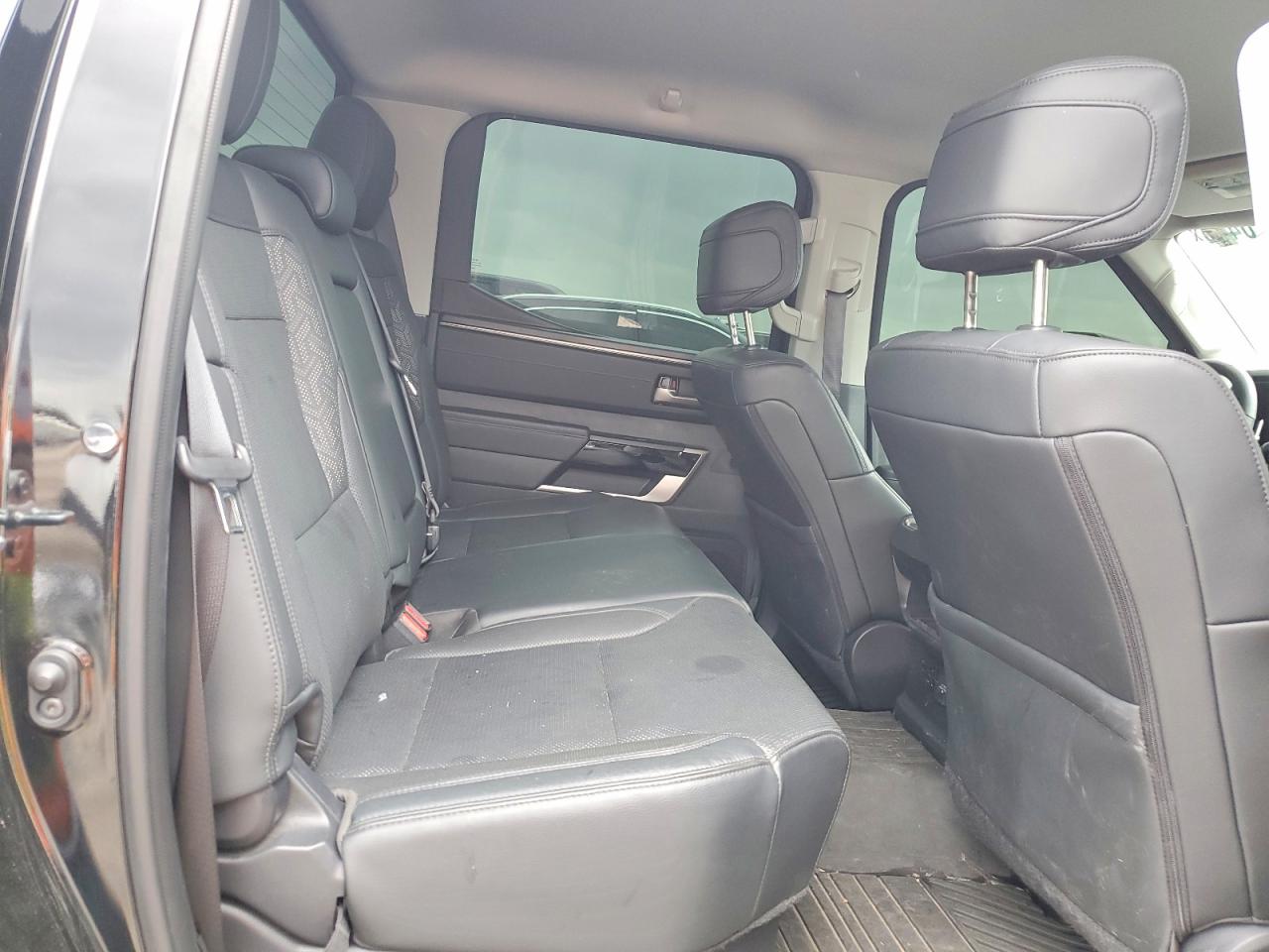 Toyota Tundra Crewmax Limited