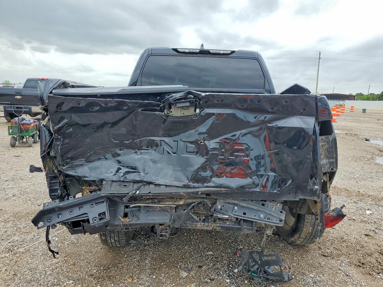 Toyota Tundra Crewmax Limited