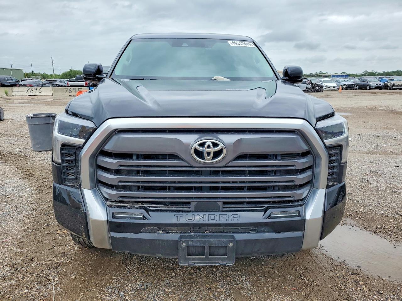 Toyota Tundra Crewmax Limited
