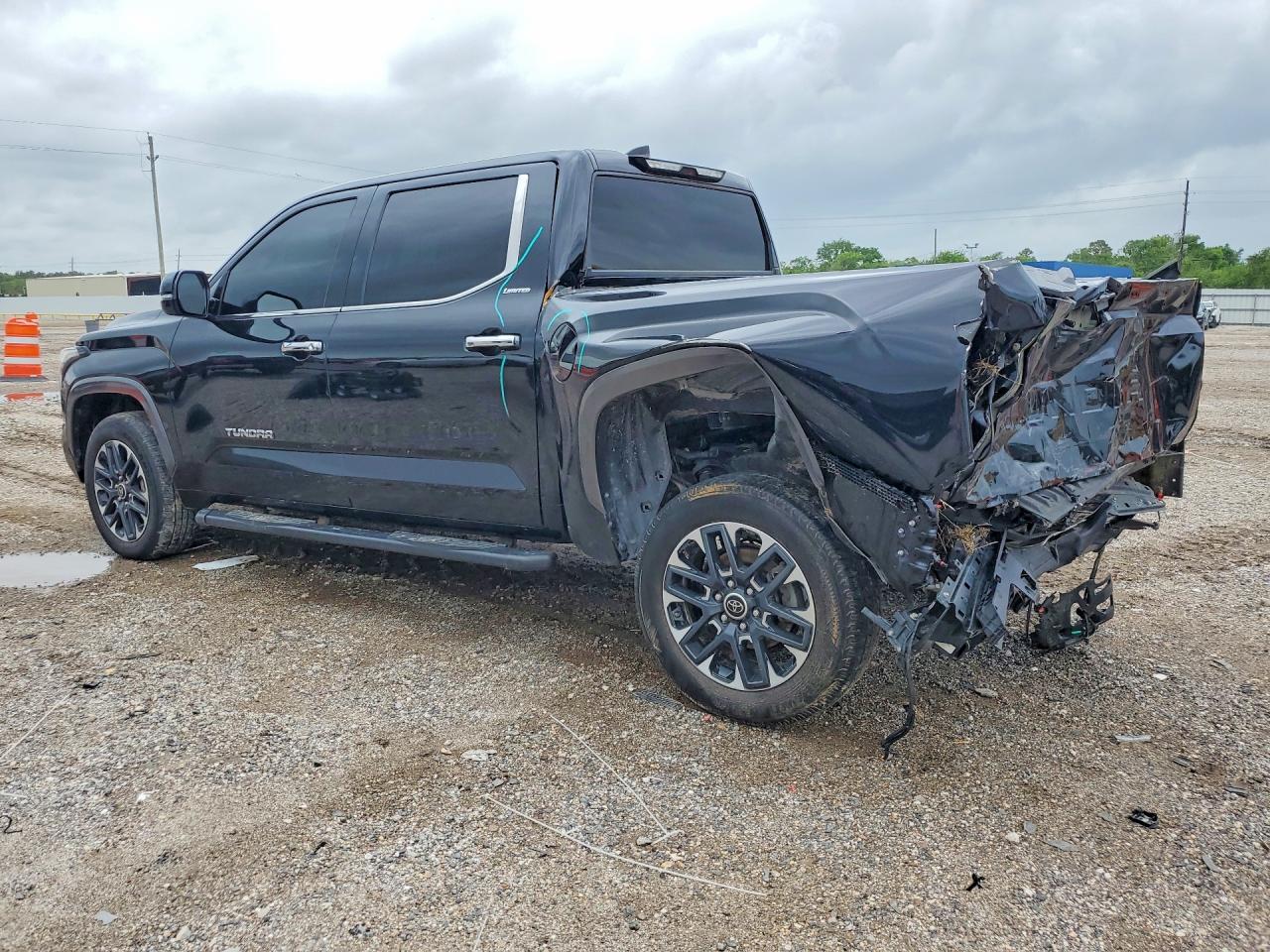 Toyota Tundra Crewmax Limited