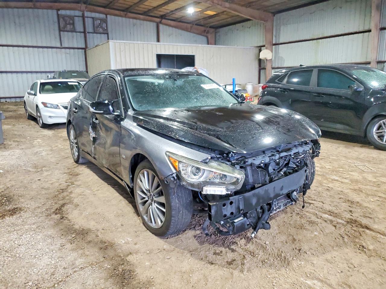 INFINITI Q50 3.0t L 3.0t Luxe