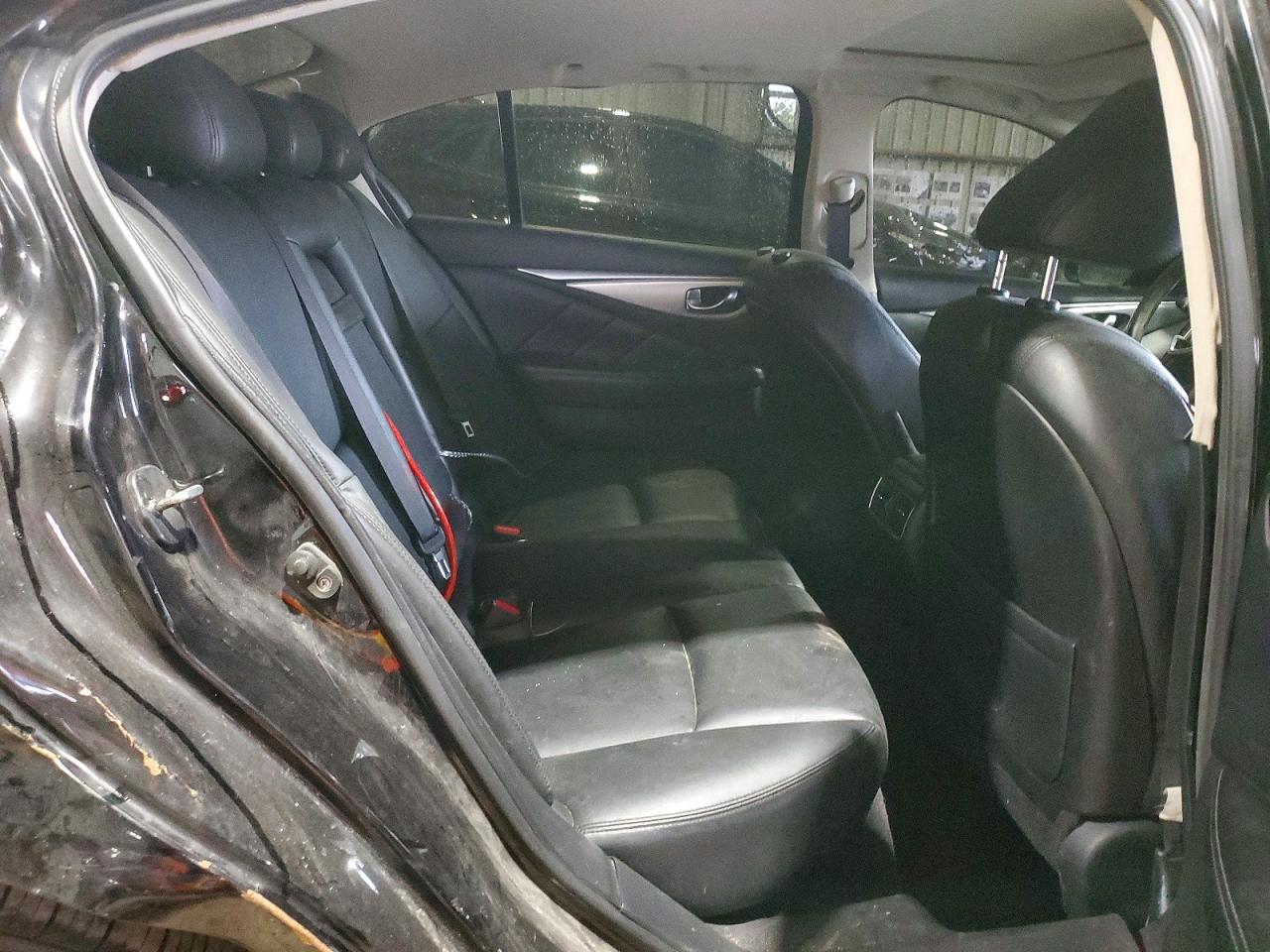 INFINITI Q50 3.0t L 3.0t Luxe