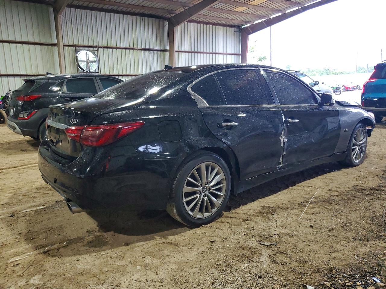 INFINITI Q50 3.0t L 3.0t Luxe