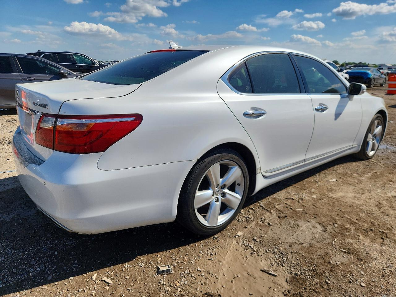 Lexus LS 460