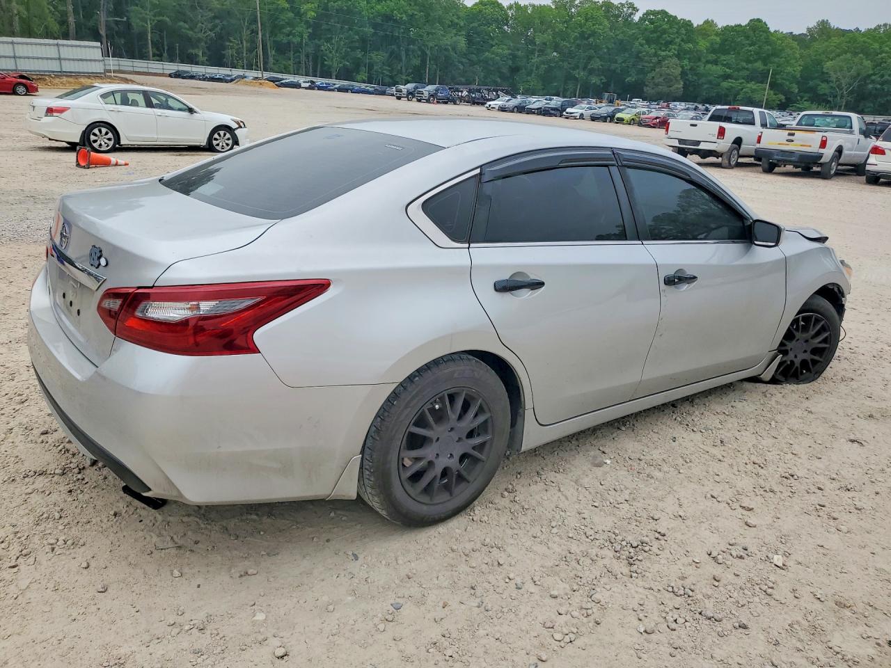 Nissan Altima 2.5 S