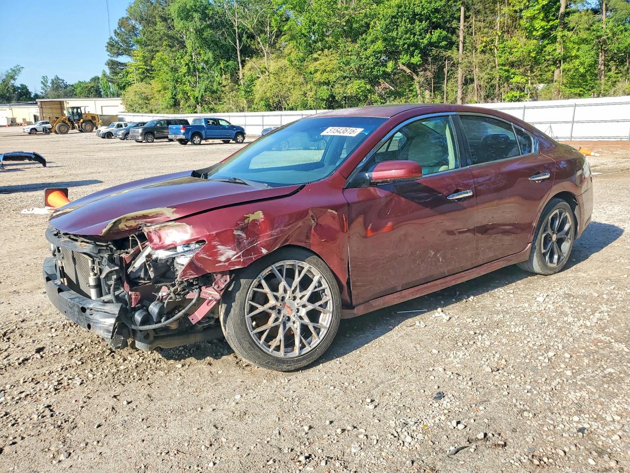 Salvage Nissan Maxima Image