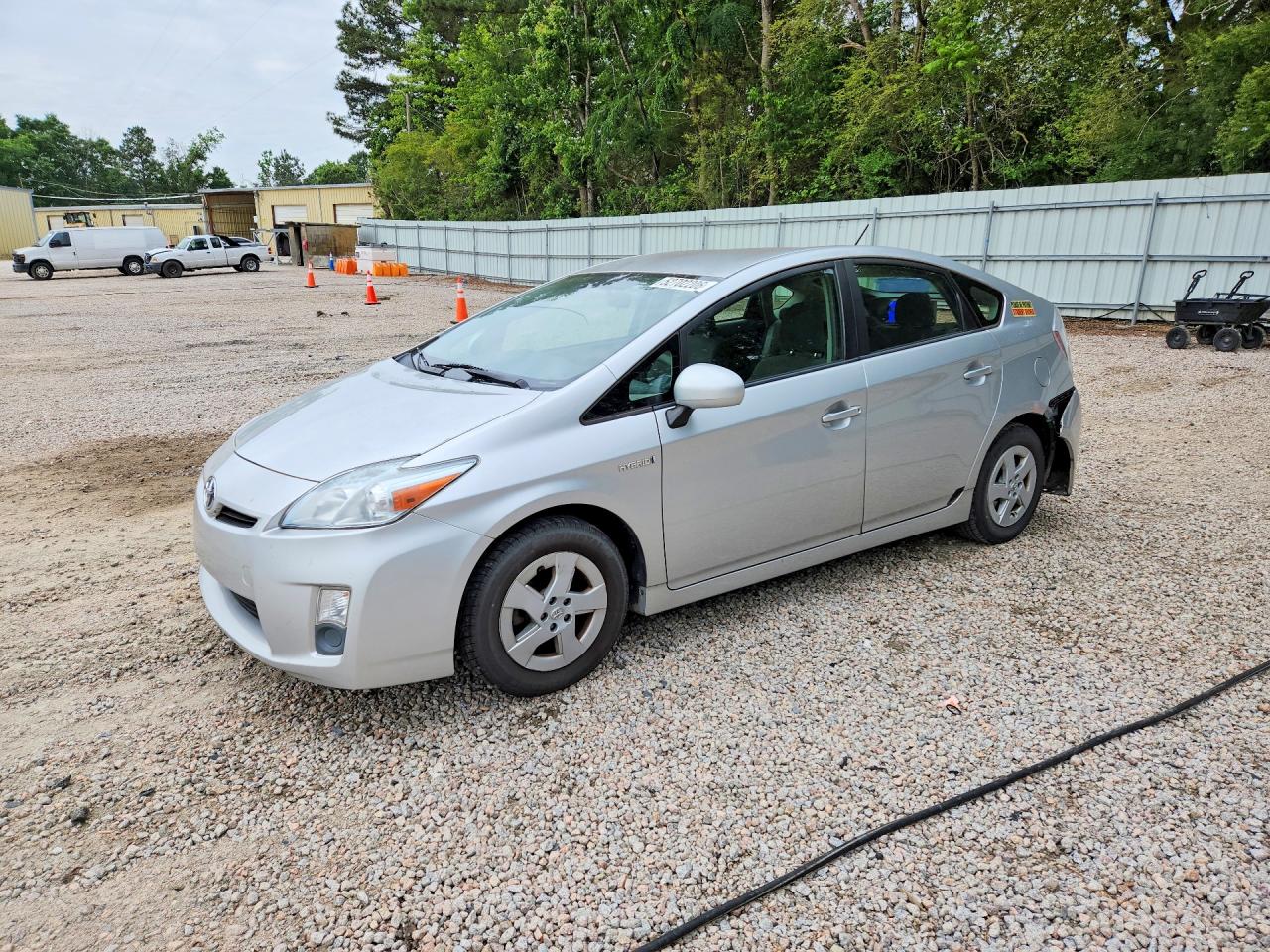 Salvage Toyota Prius Image