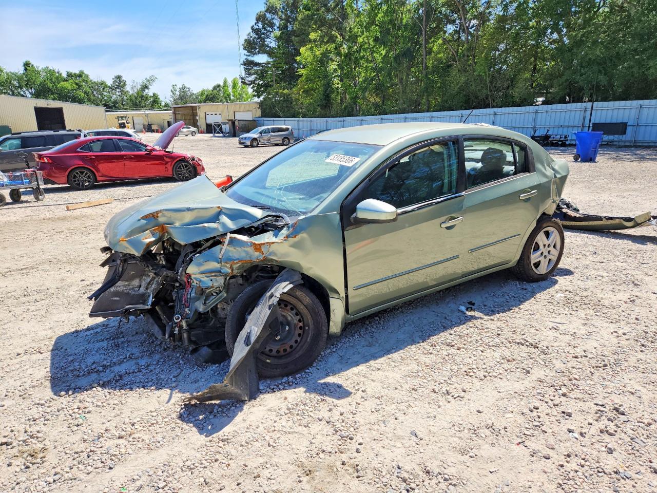 Salvage Nissan Sentra Image