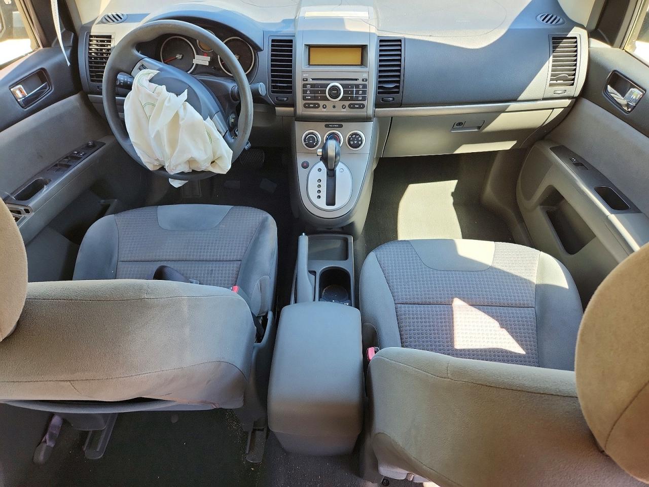 Nissan Sentra 2.0