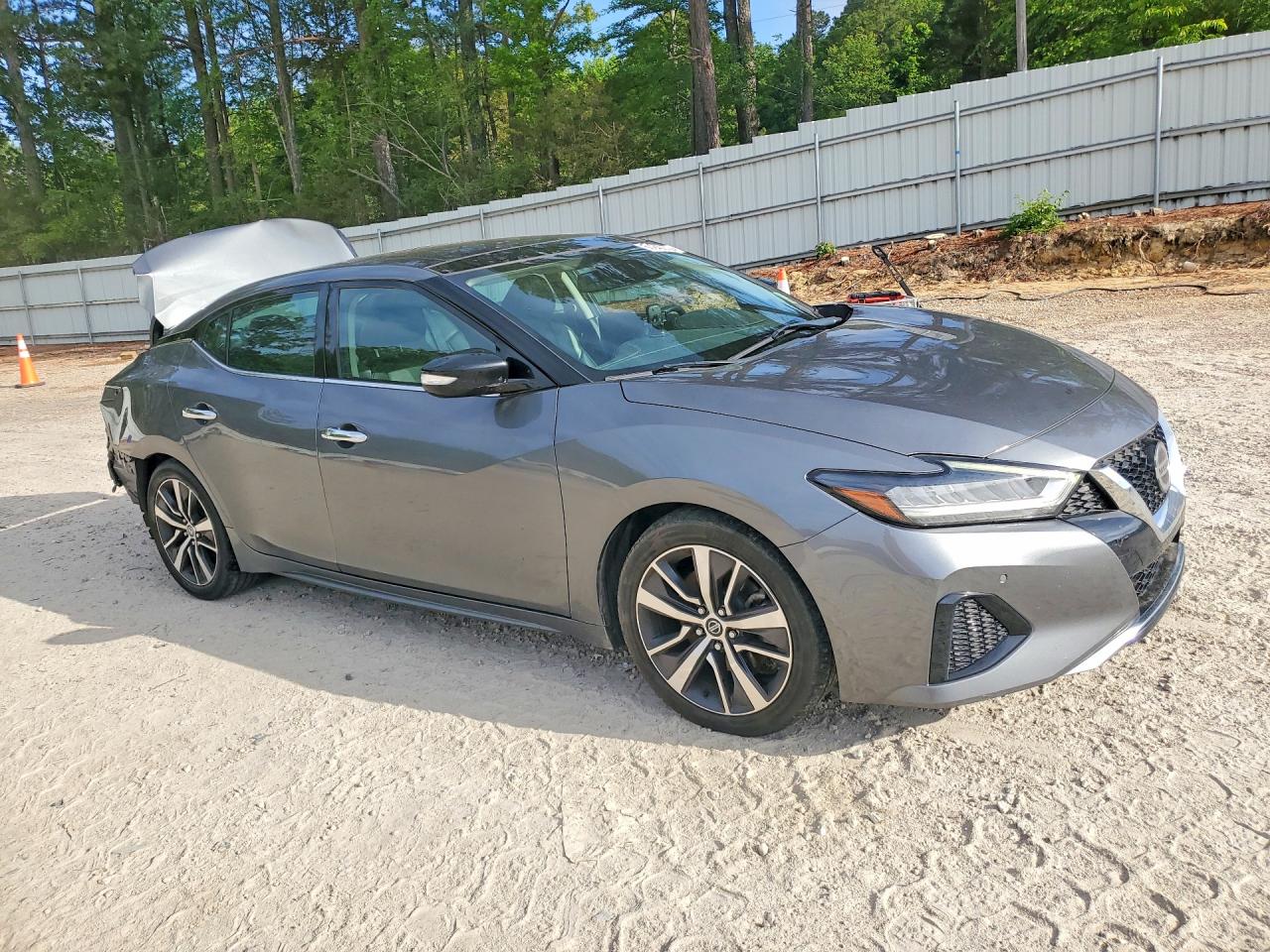 Nissan Maxima Sl