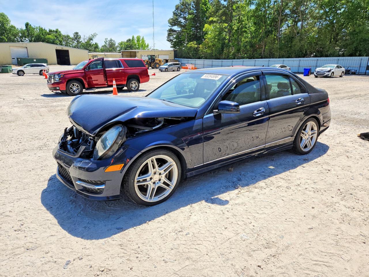 Salvage Mercedes-Benz C-Class Image
