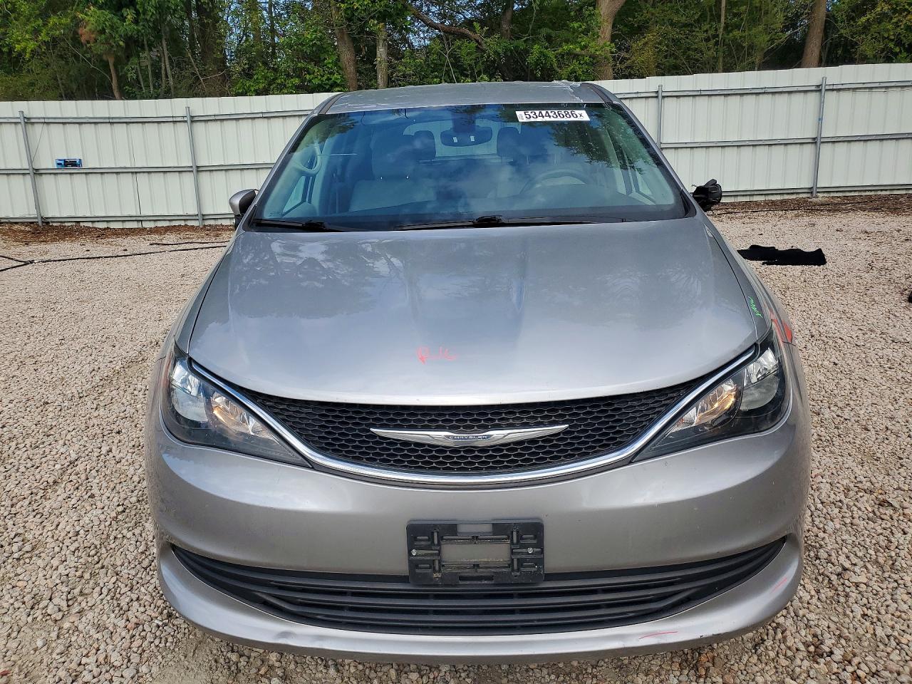 Chrysler Pacifica Touring