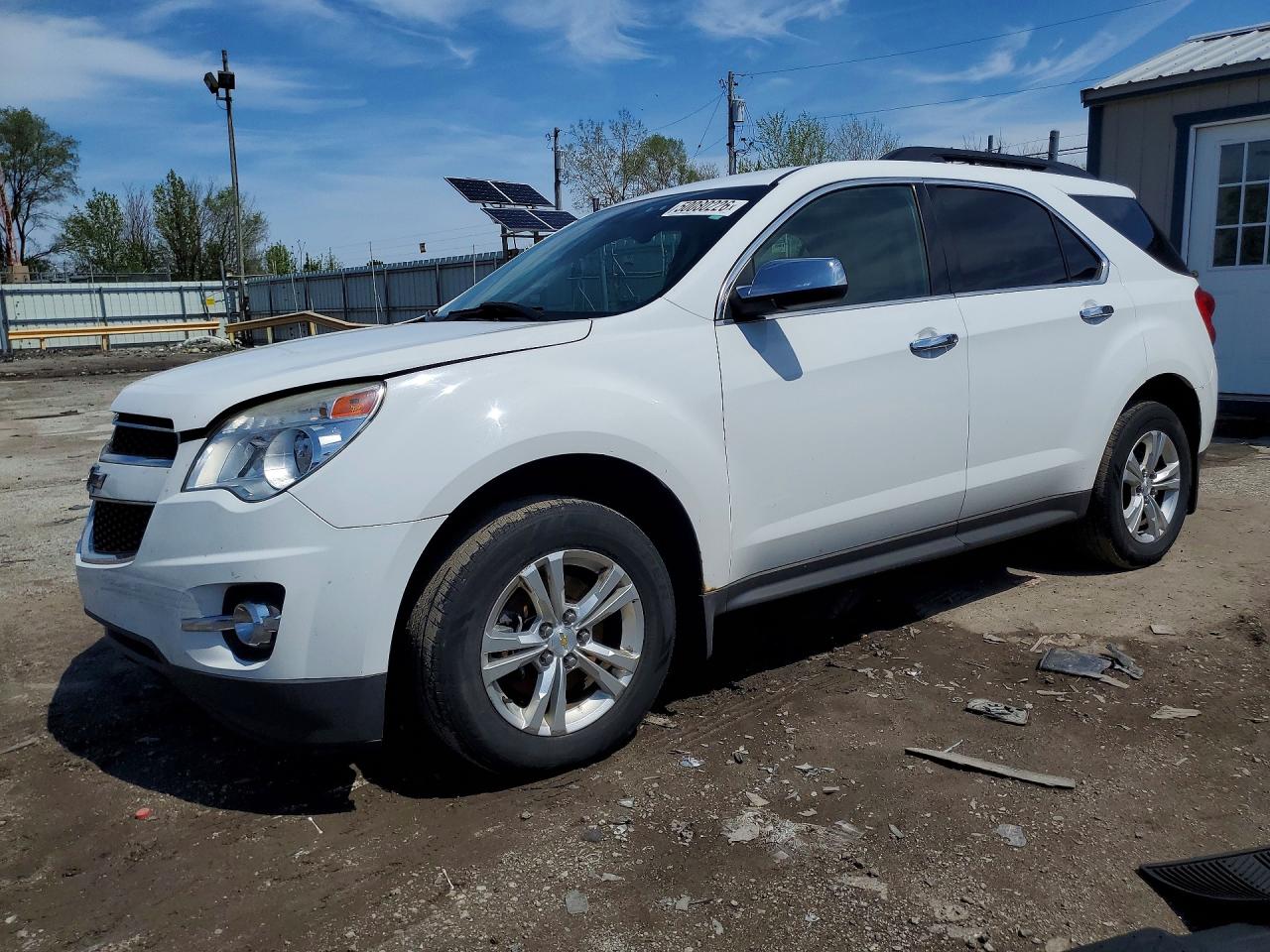 Salvage Chevrolet Equinox Image
