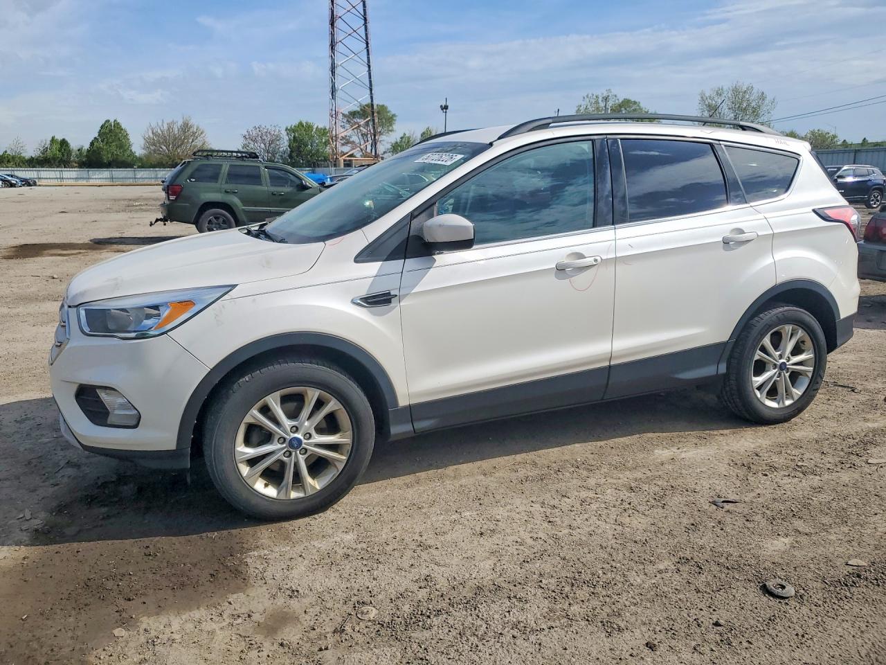 Salvage Ford Escape Image