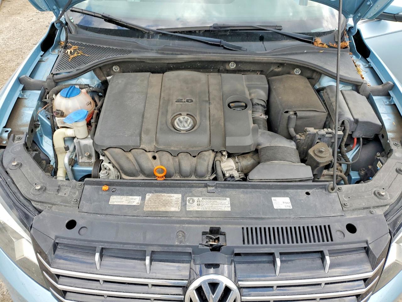 Volkswagen Passat Sel