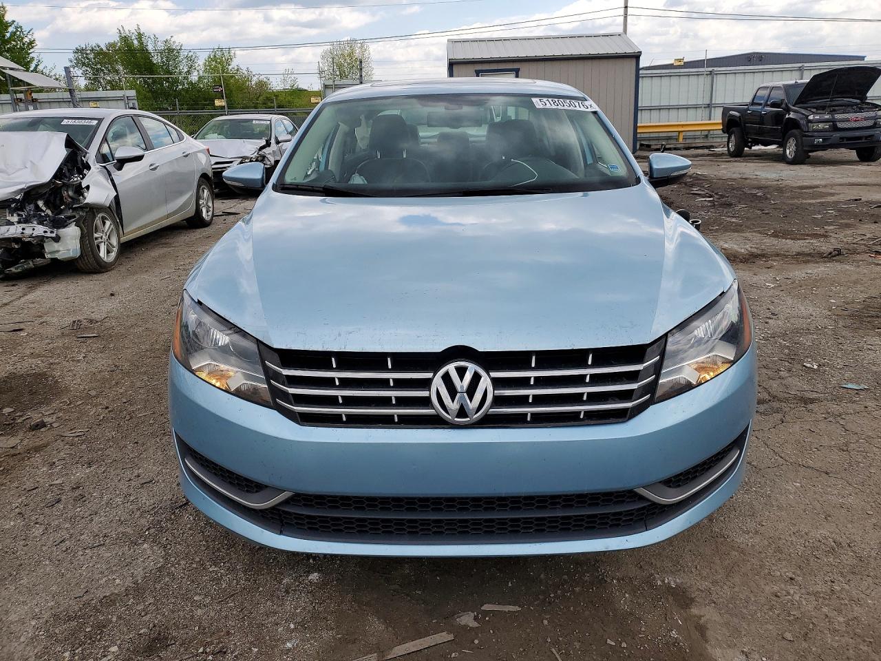 Volkswagen Passat Sel