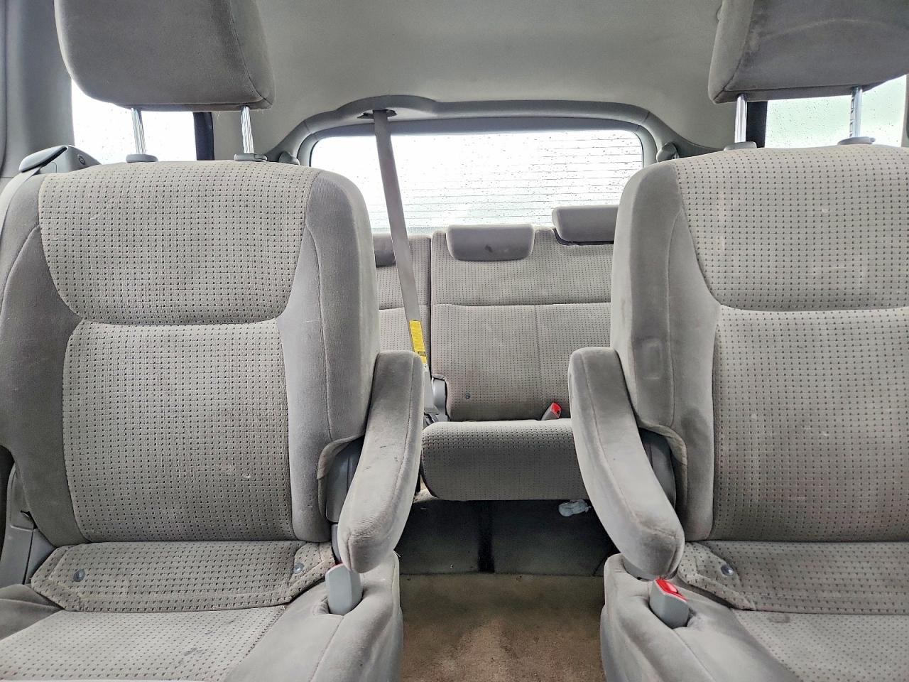Toyota Sienna Le