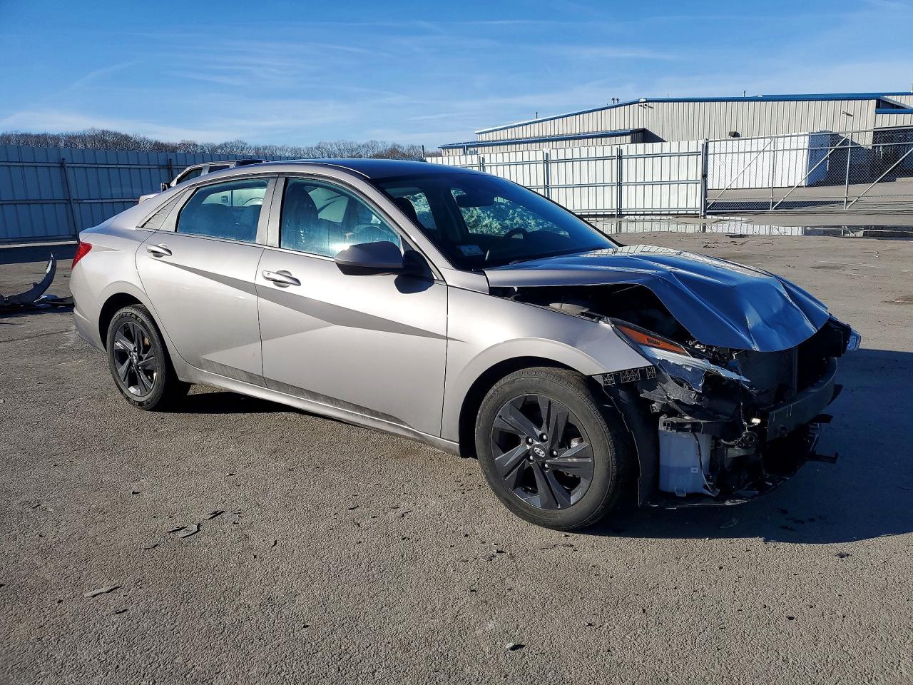 Hyundai ELANTRA Sel
