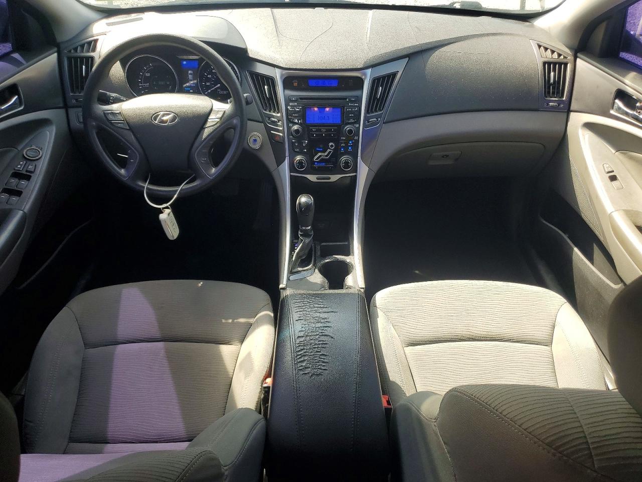 Hyundai SONATA Base