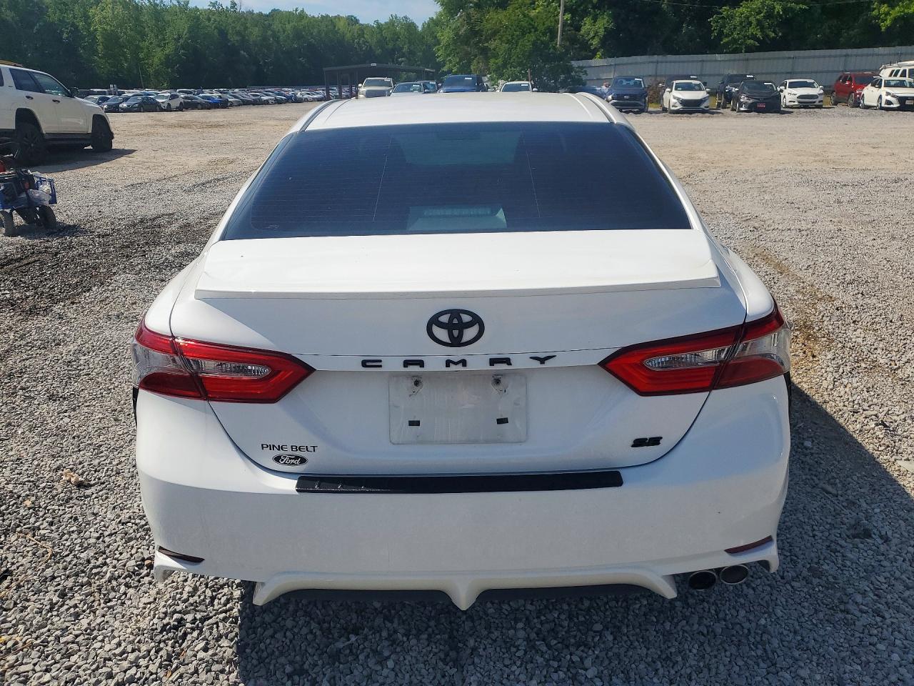 Toyota Camry Se