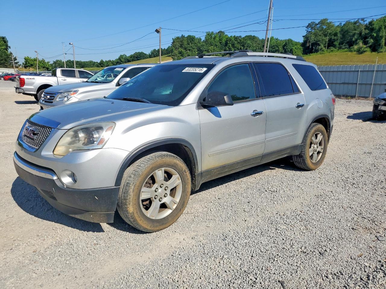 Salvage GMC Acadia Image