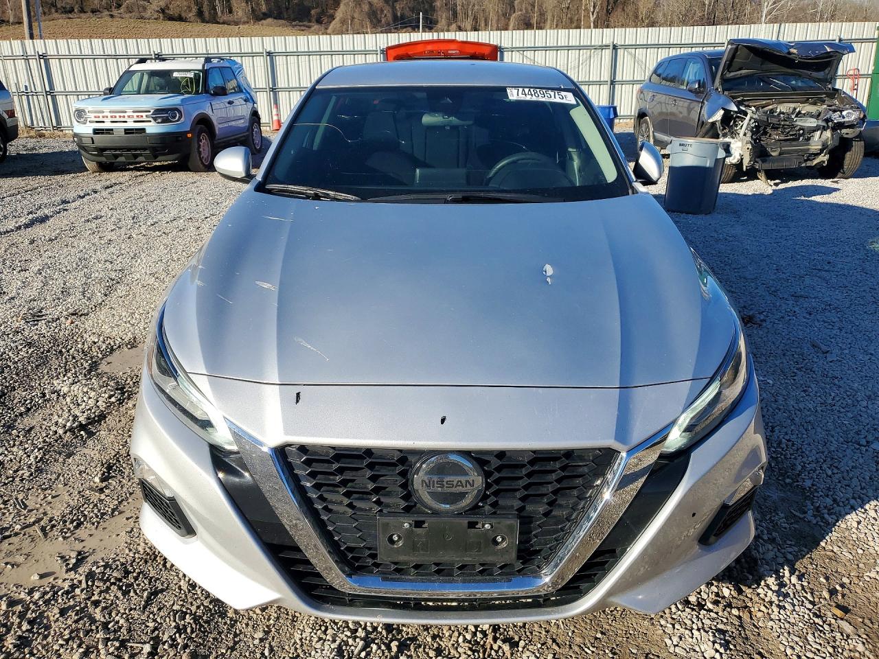Nissan Altima Sv