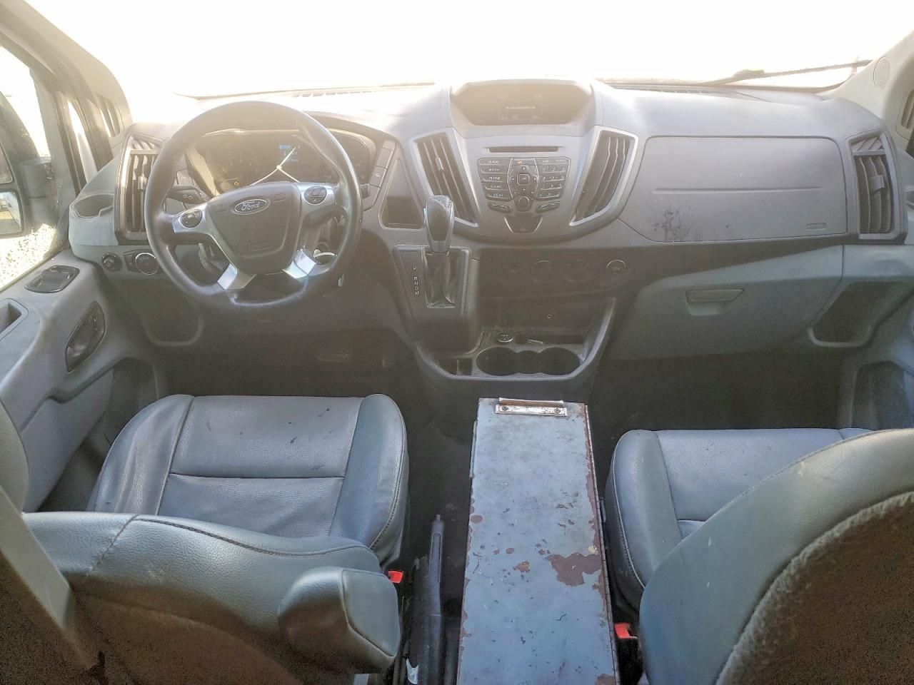 Ford Transit T-250