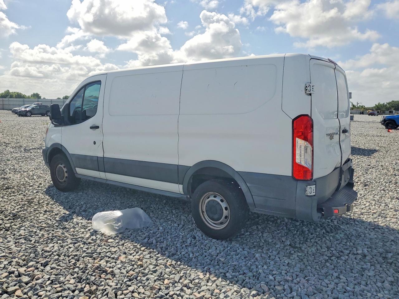 Ford Transit T-250