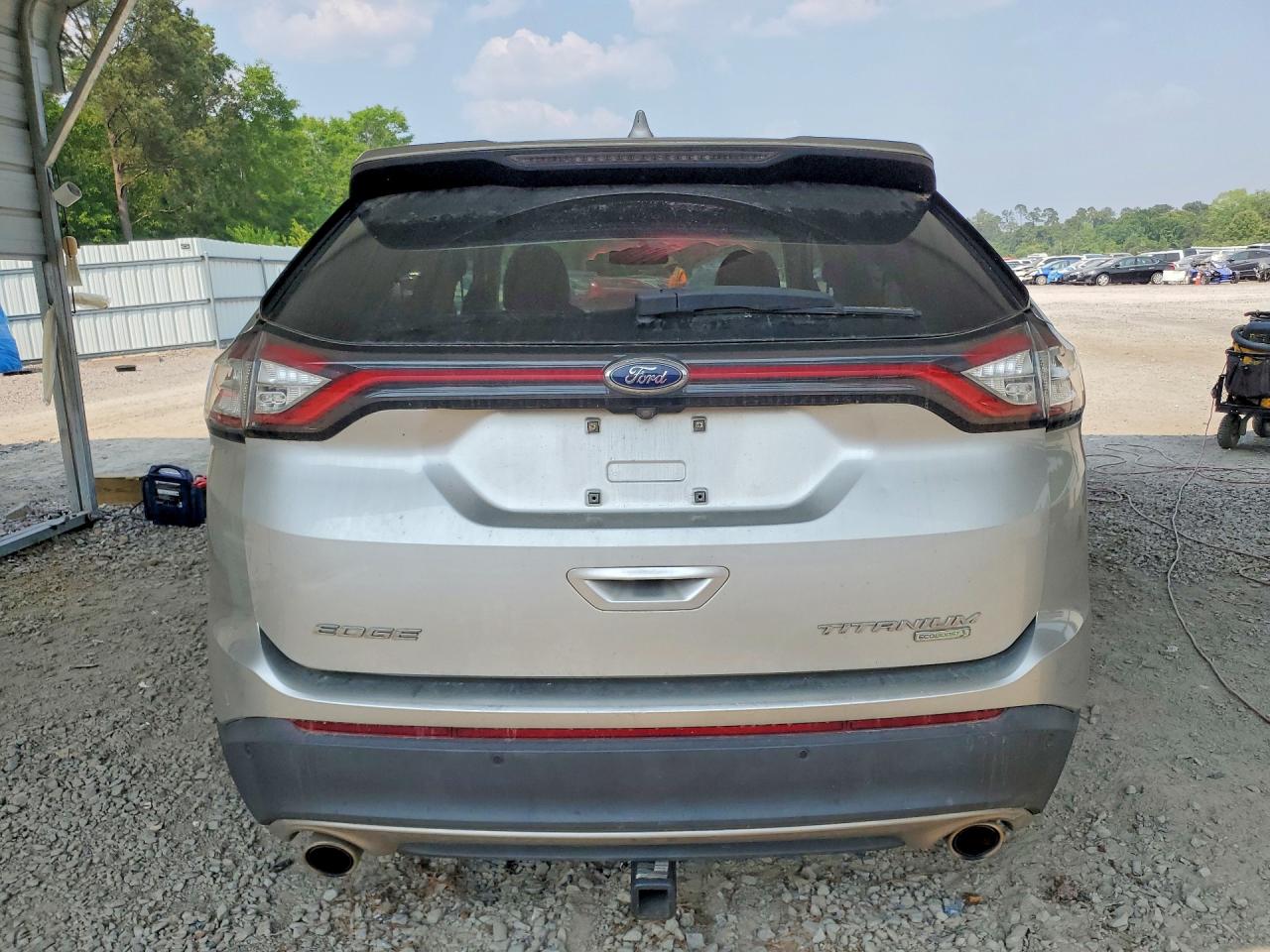Ford Edge Titanium
