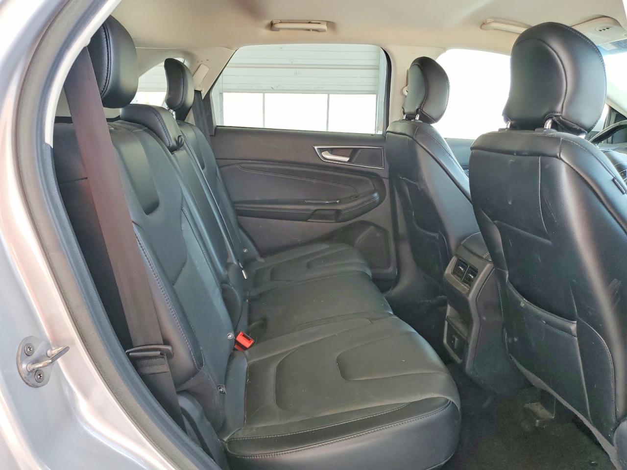 Ford Edge Titanium