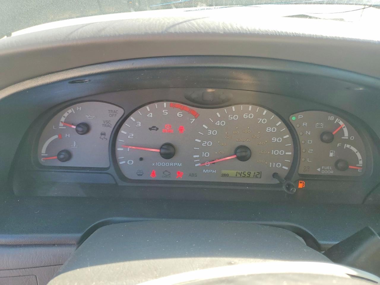 Toyota Sequoia Sr5