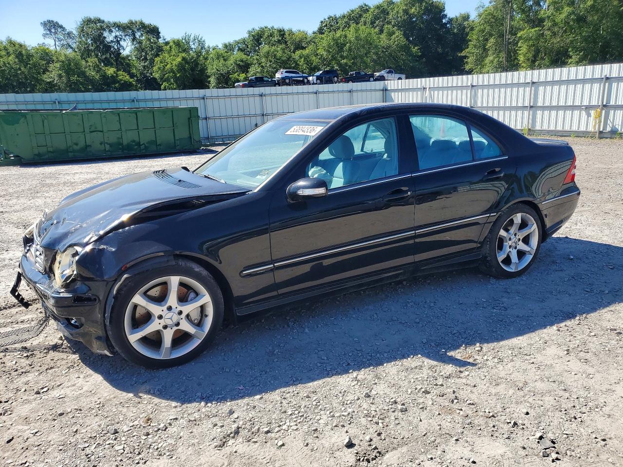Salvage Mercedes-Benz C-Class Image
