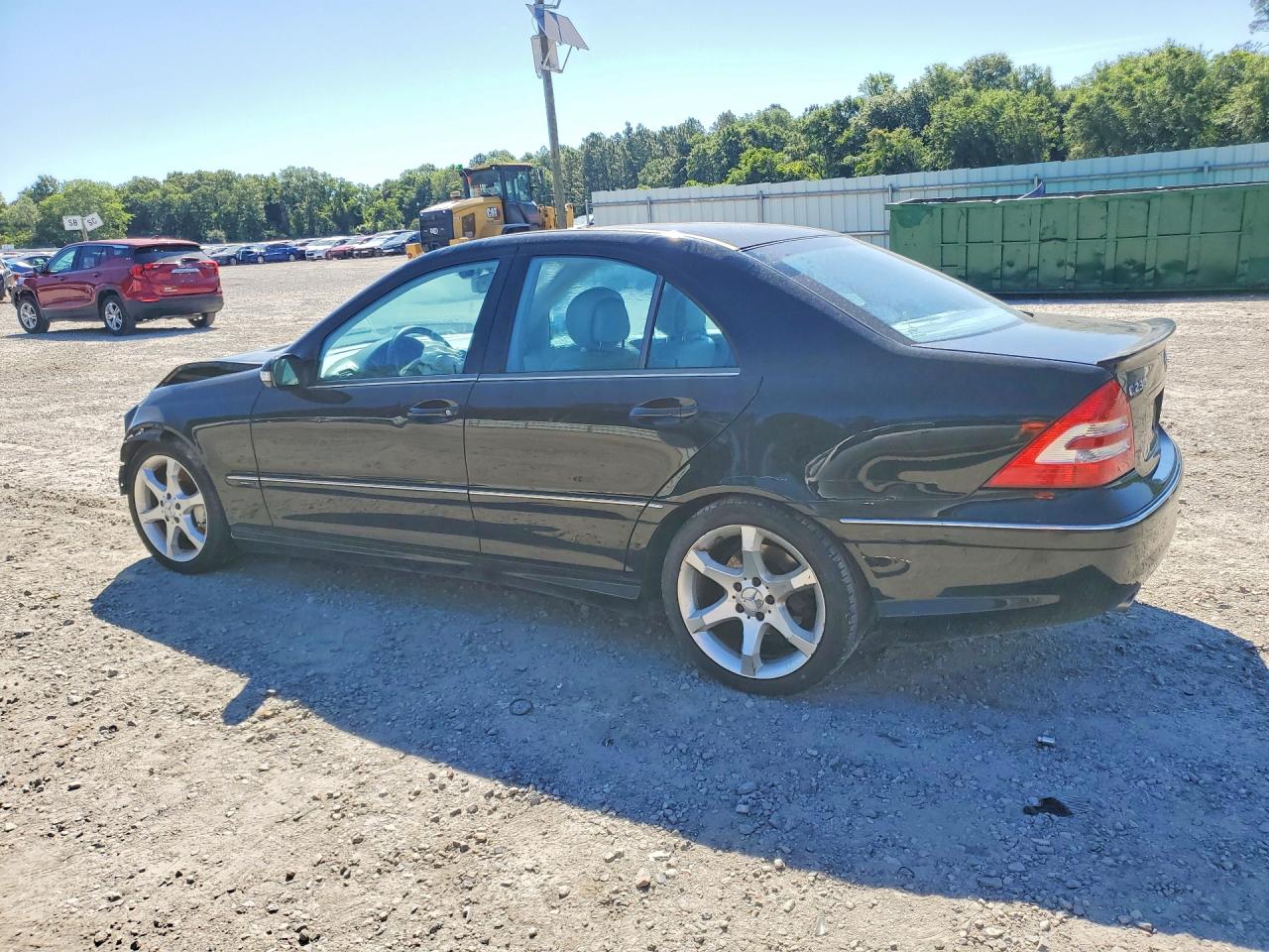 Mercedes-Benz C-Class 230